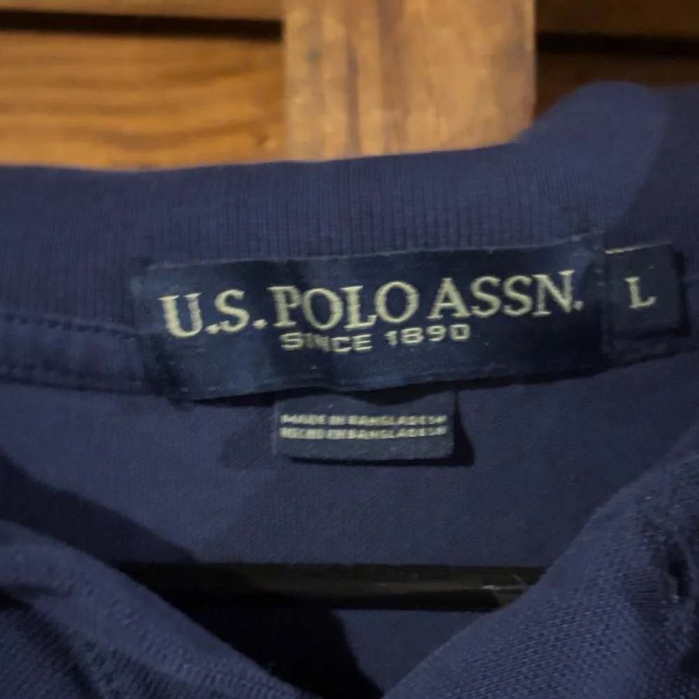 US Polo Assn Polo Men's Deep Blue Polo Shirt - Picture 2 of 4